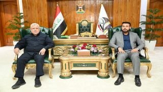 محافظ ميسان يستقبل أمين عام منظمة بدر الحاج هادي العامري