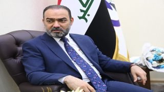رئيس هيأة الإعلام والاتصالات يعقد لقاءات نوعية مع نخب إعلامية وأكاديمية لتعزيز الحوار وتطوير القطاع