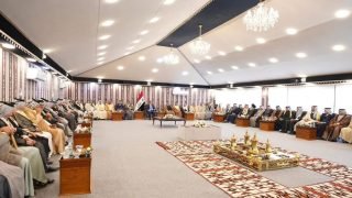 رئيس الوزراء العراقي محمد شياع السوداني يلتقي بشيوخ العشائر العراقية بمناسبة عيد الأضحى المبارك
