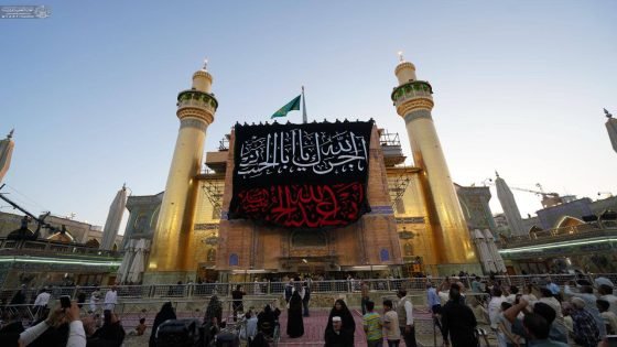 نشر السواد في ضريح أمير المؤمنين علي بن ابي طالب (عليه السلام) مع حلول شهر محرّم الحرام