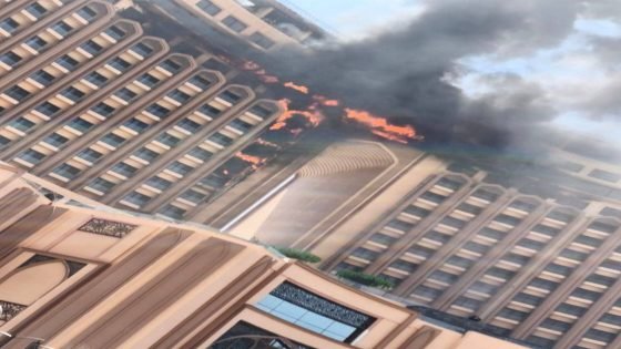 اندلع حريق بفندق قلب العالم التي اقيمت به القمة العربية وسط بغداد