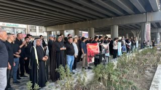 وقفة احتجاجية أمام مبنى محافظة ميسان دعماً لغزة ورفضاً لتجويع الشعب الفلسطيني