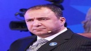 من تغطّى بأمريكا… عُريان!