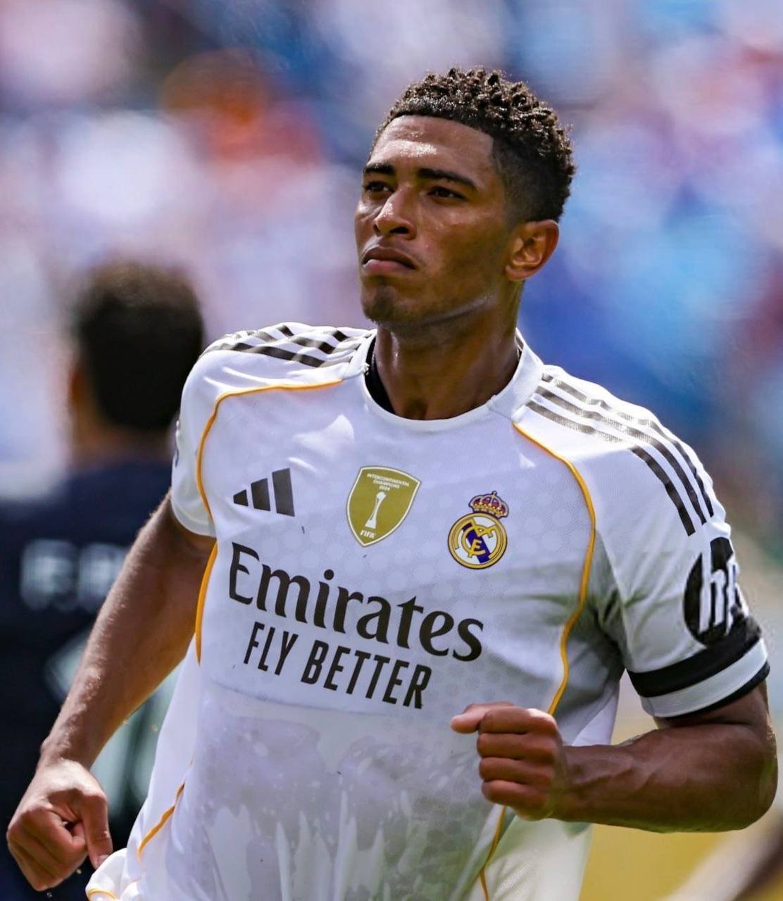 نادي ريال مدريد الاسباني يعلن خضوع نجمه الانجليزي “جود بيلينجهام” لجراحة ناجحة في الكتف سيغيب على اثرها عدة شهور عن الملاعب