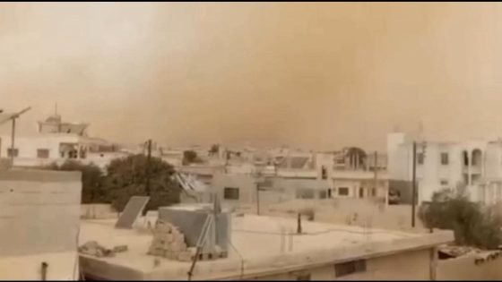 عاصفة ترابية تغطي أجواء بغداد وتتجه نحو محافظة ديالى