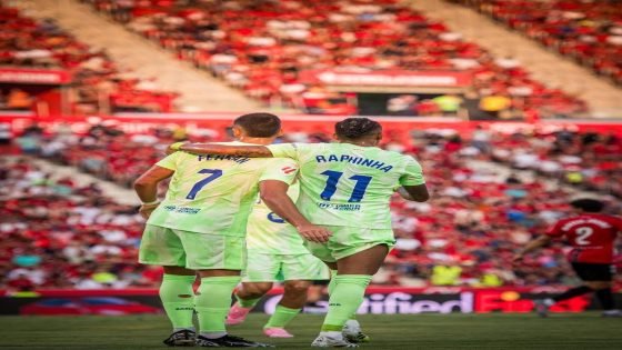 برشلونة يتغلب على ريال مايوركا بثلاثة أهداف دون مقابل في الدوري الإسباني.