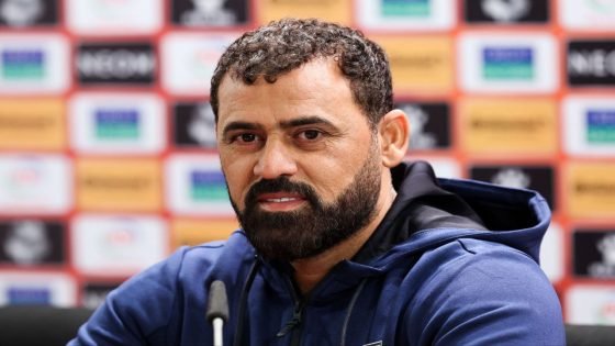 ” مدرب منتخب الأولمبي ” : لست معنيًا بالرد على من يقول إن عماد محمد فُرض لقيادة المنتخب الأولمبي