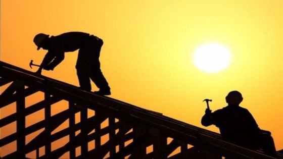 البحوث تكشف: المجهود البدني اليومي يؤثر في تكوين البنية الذكورية أكثر من التمارين الرياضية