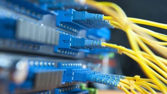 العراق يخسر أكثر من 200 مليون دولار بسبب قطع الإنترنت في الامتحانات