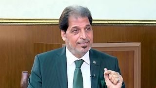 المرشح الذي يخدع الناس بشعارات رنانة ويتولى المنصب ثم يتحول إلى أداة فساد