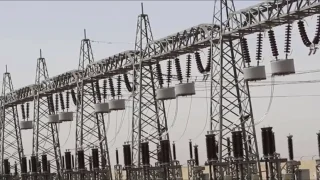 الأردن يعلن قرب إنجاز المرحلة الأولى من الربط الكهربائي مع العراق