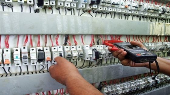مجلس بغداد يعتزم تحديد سعر جديد للأمبير بعد انتهاء التشغيل الصيفي