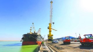 تراجع أسعار نفط البصرة رغم الارتفاع العالمي