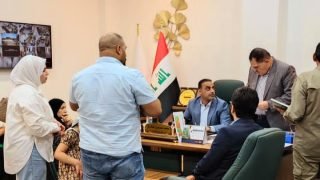 العامري يستقبل عشرات المواطنين ويوجه بحل قضاياهم بتوجيه من محافظ البصرة