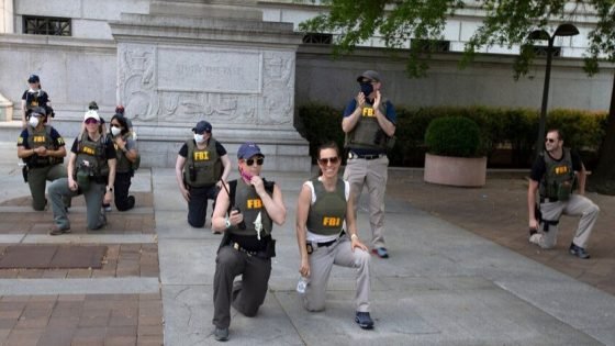الـFBI يقيل مجموعة من عملائه على خلفية احتجاجات مقتل جورج فلويد