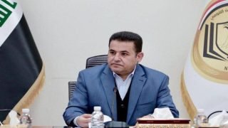 – لن نقبل أن يتحدث أحد معنا بموضوع حل الحشد الشعبي.