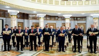 سفراء العراق الجدد يؤدون اليمين القانونية أمام رئيس الجمهورية
