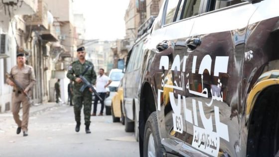 شرطة الرصافة تعلن ضبط أسلحة واعتدة في مناطق “شاعورة وأم جدر” ببغداد.