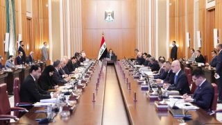 الحكومة تقرر صرف رواتب موظفي إقليم كوردستان لشهر تموز الماضي