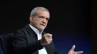إيران: عودة العقوبات لن توقف طهران عن البحث عن مخرج