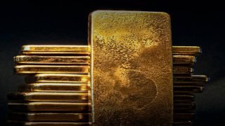 أسعار الذهب تسجل أعلى مستوى تاريخي عند 3814.91 دولار للأونصة مدعومة بتراجع الدولار وتوقعات خفض الفائدة الأمريكية.