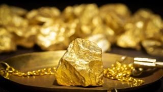 الذهب يتجاوز حاجز 4,070 دولاراً للأونصة مع تصاعد الحرب التجارية بين واشنطن وبكين