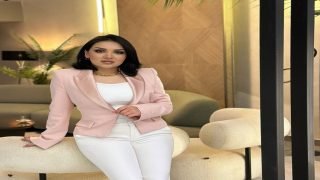 تعليقاً على ترشيح التيكتوكر “سامر جيرمني” مع ائتلاف السوداني.. الاعلامية “منى سامي”: كل من لديه 50 الف متابع على التيك توك يذهب للترشيح مع كتلة السوداني.