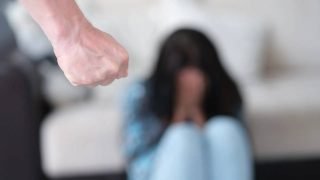 وزارة الداخلية: تسجيل 26 ألف دعوى عنف أسري خلال 2025 وأكثر من ألف حكم قضائي بحق المعتدين.