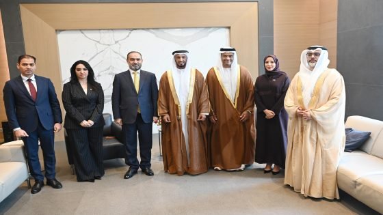 رئيس هيأة الإعلام والاتصالات يلتقي نظيره الإماراتي في بيروت لتعزيز التعاون الإعلامي الرقمي