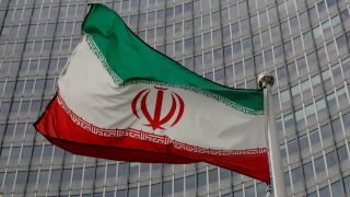 إيران تعلن استعدادها للوساطة بين باكستان وأفغانستان لخفض التوتر الحدودي