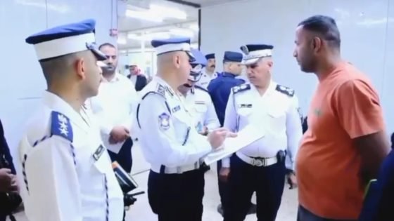 مدير المرور يتفقد مجمعات التسجيل والفحص