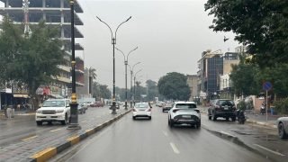 المرور العامة تصدر توجيهات مشددة للسائقين لضمان السلامة خلال الموجة المطرية وتدعو إلى القيادة الهادئة وتجنب السرعة