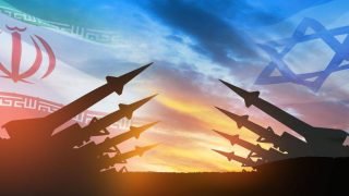 قناة “كان” العبرية: إيران تستعد لمواجهة عسكرية محتملة مع إسرائيل وتعمل على تسليح الفصائل العراقية.