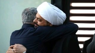 “بالأحضان”.. العامري يستقبل الخزعلي ويتبادلان التهاني بنجاح الانتخابات النيابية.