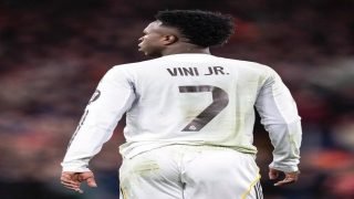 صحيفة اسبانية: فينيسيوس جونيور يُبلغ بيريز بأنه لن يجدد عقده مع ريال مدريد طالما علاقته مع تشابي ألونسو متوترة
