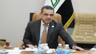 حسين عرب يوجّه رسالة حادة: “القضاء سلطة مستقلة.. لا تحاولوا التأثير على رئيسها”