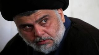 مقتدى الصدر يقدم 50 مليون دينار كتبرعات رمضانية.