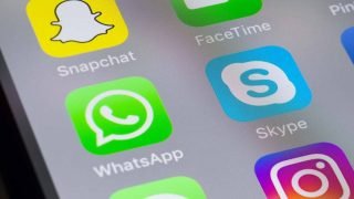 روسيا تحظر تطبيقي سناب شات وفيس تايم لتقييد الوصول إلى منصات التواصل الاجتماعي الأمريكي روسيا تحظر تطبيقي سناب شات وفيس تايم لتقييد الوصول إلى منصات التواصل الاجتماعي الأمريكي