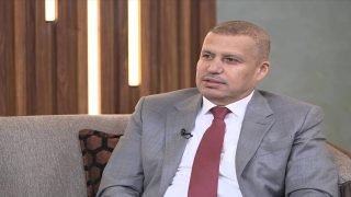 “ابراهيم الصميدعي”: أنا اصنف نفسي من “سنة المالكي” ولا استحي من ذلك. “ابراهيم الصميدعي”: أنا اصنف نفسي من “سنة المالكي” ولا استحي من ذلك.
