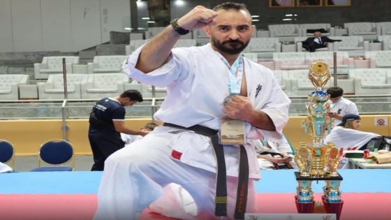 المقاتل العراقي علي عمار يحصد الميدالية الفضية للعراق في بطولة الكيوكشنكاي العالمية المقامة في السعودية