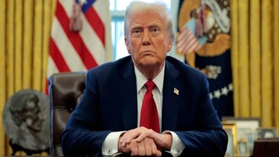 البيت الأبيض يحظر دخول جماهير إيران والسنغال وهايتي وساحل العاج من الدخول إلى أمريكا خلال فترة إقامة مونديال 2026 بدعوى اعتبارات تتعلق بالأمن القومي احتمالية توسيع القائمة لتشمل منتخبا خامسا في حال تأهل الكونغو الديمقراطية إلى البطولة