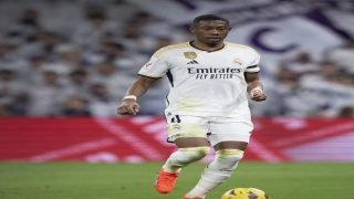 رسمياً.. النادي الملكي ريال مدريد يتخلى عن ملك الإصابات “دافيد ألابا”.