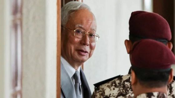 المحكمة العليا في ماليزيا تدين رئيس الوزراء السابق نجيب عبد الرزاق في قضية صندوق “1MDB”