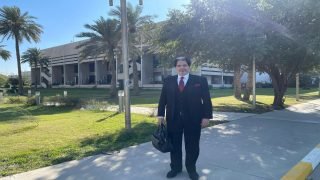 خبير قانوني يطالب البرلمان بإنصاف المرشحين للرئاسة: الديمقراطية لا تُدار من خلف الأبواب المغلقة