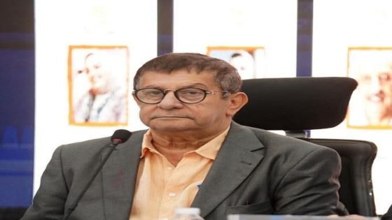 فخري كريم بأنياب مكشره ..  يهتم الكتل السياسية بالفساد والرشوة والانفراد بالسلطة .. وتغافل عن الأموال التي اختفت ثم دخلت في حساباته