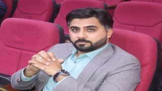 الحكومة تعاقب العلم …وتكافئ الخراب