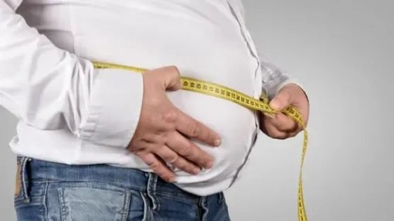 دراسة علمية تكشف أن بعض دهون البطن قد تلعب دوراً إيجابياً في دعم المناعة ومكافحة العدوى