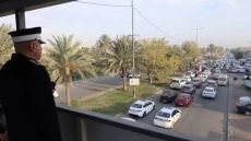 مدير المرور العام يشخّص مواقع الوقوف الممنوع والكثافات المرورية ويشرف ميدانياً على معالجتها لضمان انسيابية السير