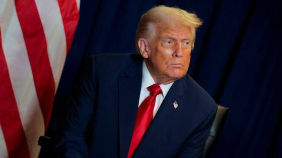 وول ستريت جورنال: ترامب طلب من مساعديه سيناريوهات للتدخل في إيران قد تحمل عواقب غير متوقعة.