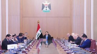 مجلس الوزراء يوافق على استمرار صرف الرواتب والمستحقات الخاصة بضحايا الارهاب لحين إقرار تعديل قانون تعويض المتضررين جراء العمليات الحربية والأخطاء العسكرية والعمليات الارهابية، في مجلس النواب.